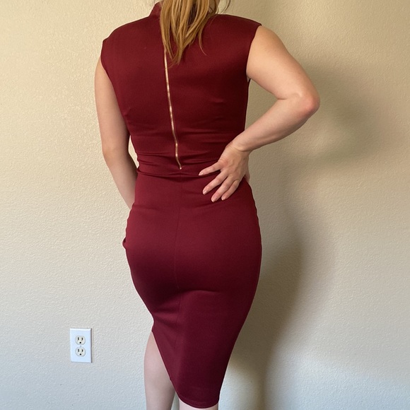 Red Scoop Midi Dress - Picture 4 of 4
